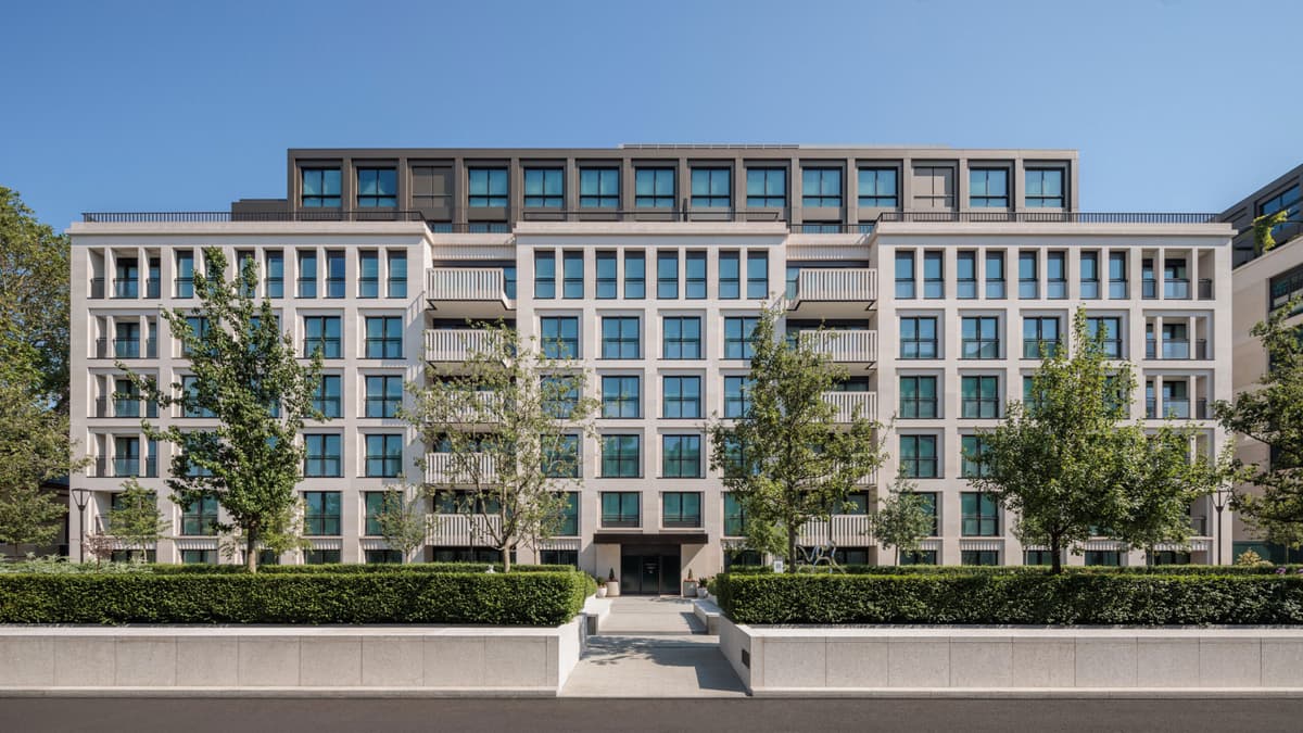 Chelsea Barracks London - 9 Mulberry Square